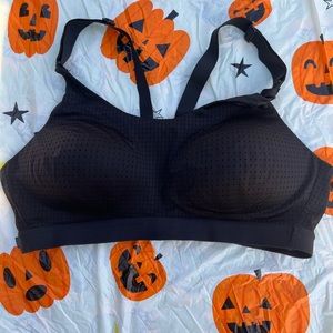 Victoria sport bra